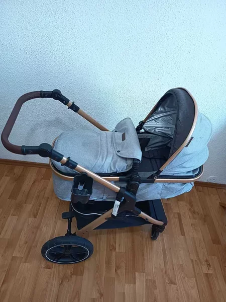 Carucior bebelusi 3 in 1 Coccolle Melora Moonlit Grey.